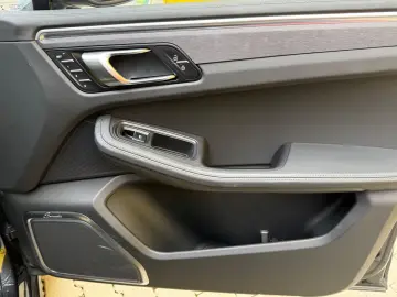 Macan GTS Burmester Design Paket ACC ST.Hz.
