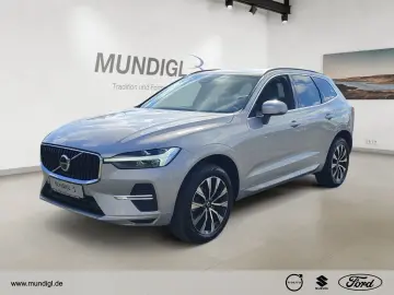 XC60 Core 2WD AHK-klappbar Navi Digitales Cockpi