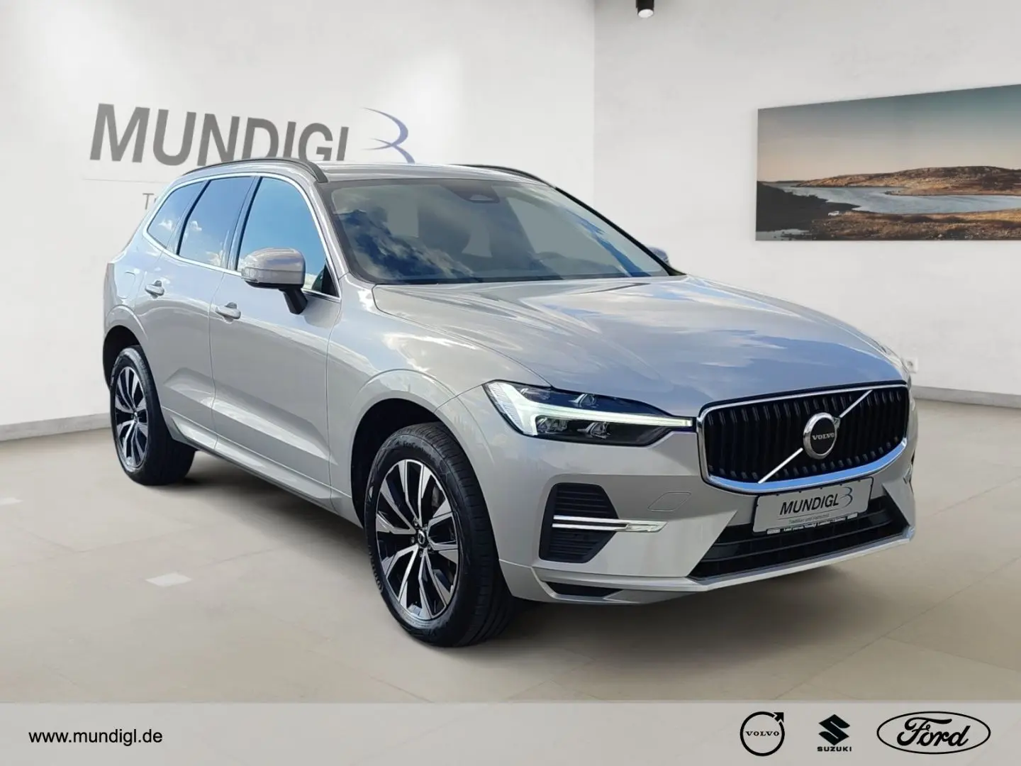 XC60 Core 2WD AHK-klappbar Navi Digitales Cockpi