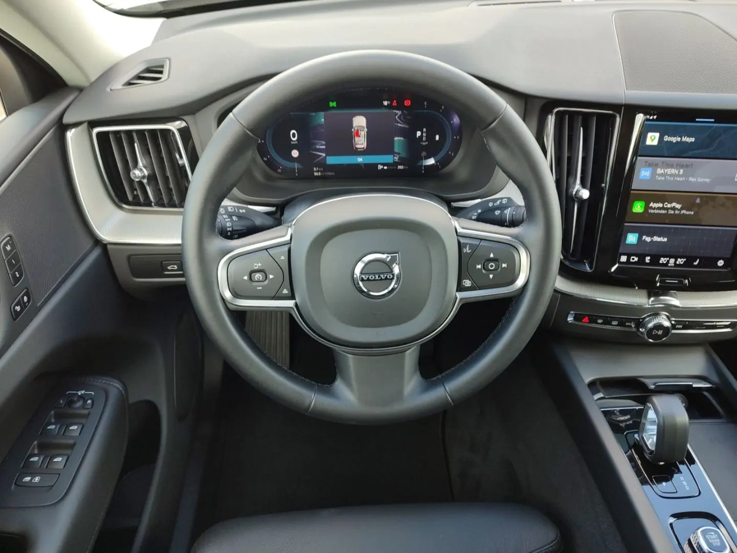 XC60 Core 2WD AHK-klappbar Navi Digitales Cockpi
