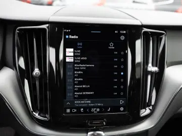 XC60 B4 KLIMA KEYLESS PDC SHZ KAMERA NAVI LED