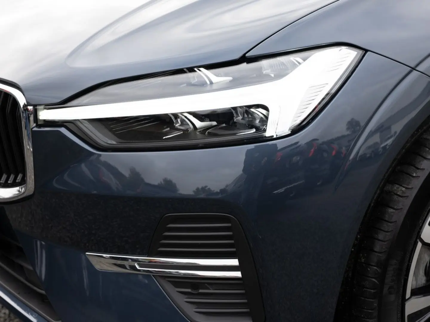 XC60 B4 KLIMA KEYLESS PDC SHZ KAMERA NAVI LED