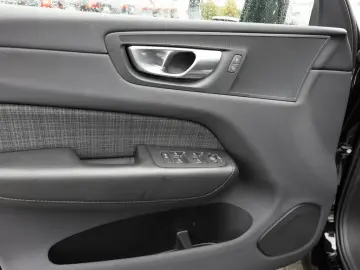 XC60 B4 Core PDC SHZ STANDHZ LED KAMERA NAVI