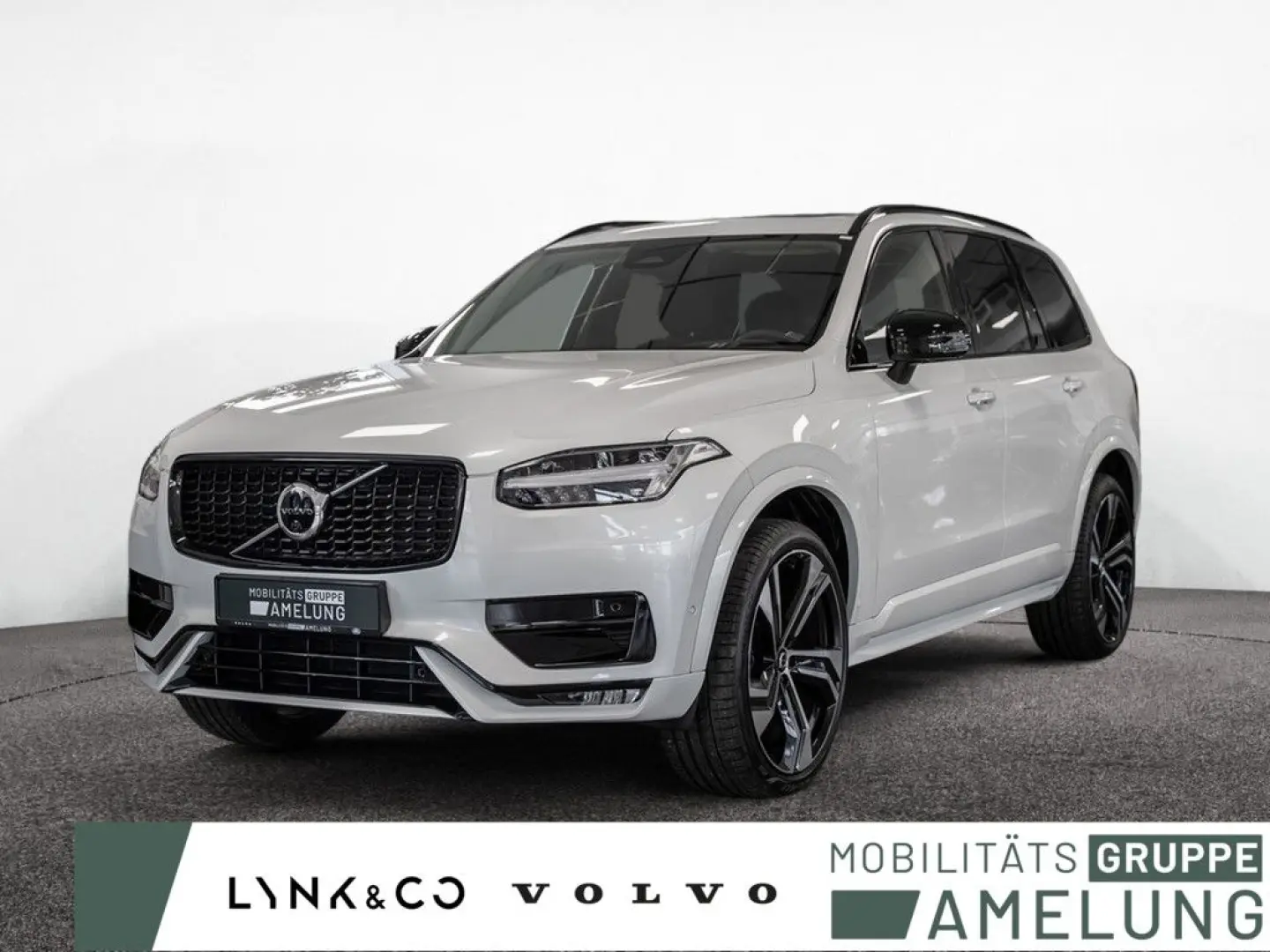 XC90 B5 D AWD Plus Dark H K PANO 360  7-SITZER