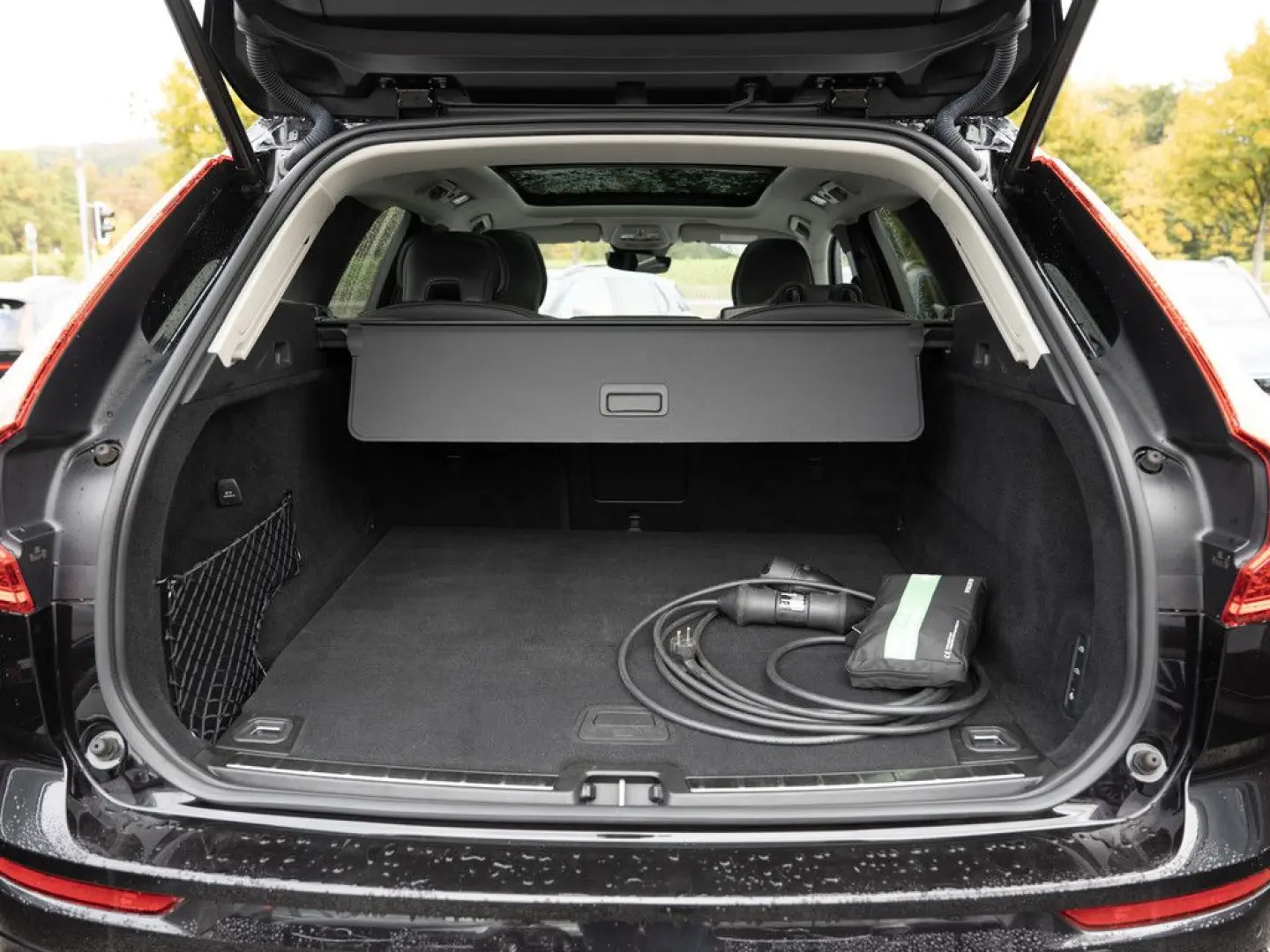 XC60 T6 AWD Inscription LED AHK 360  H K PANO