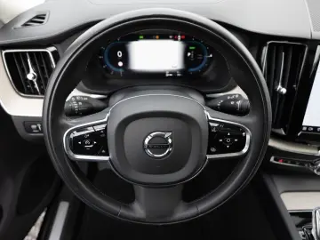 XC60 T6 AWD Inscription LED AHK 360  H K PANO