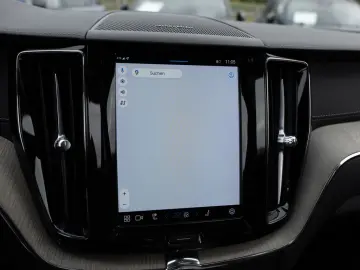 XC60 T6 AWD Inscription LED AHK 360  H K PANO