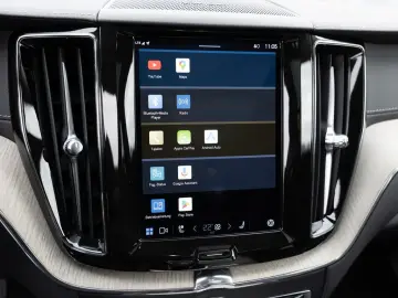 XC60 T6 AWD Inscription LED AHK 360  H K PANO