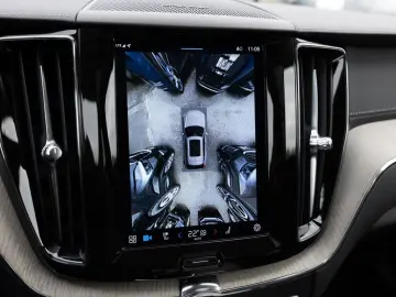 XC60 T6 AWD Inscription LED AHK 360  H K PANO