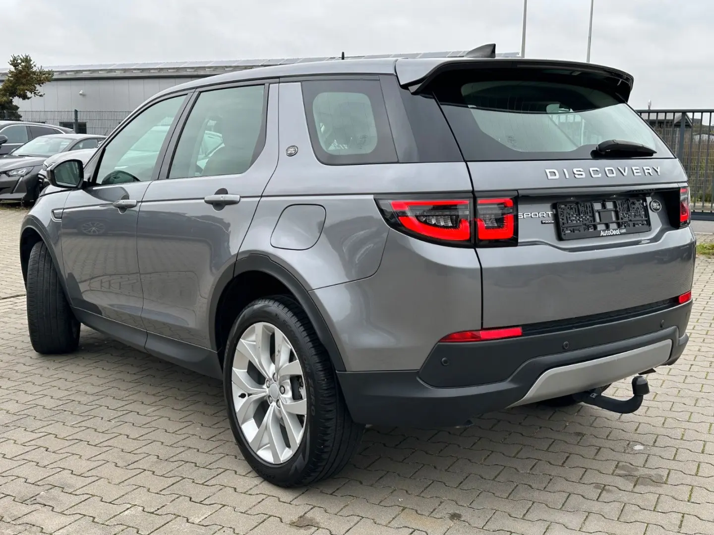 Discovery Sport P300e Hybrid SE AWD