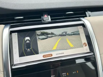 Discovery Sport P300e Hybrid SE AWD