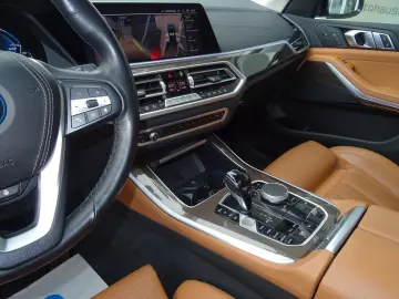 X5 xDrive45e xLine Laser Sitzbel Massag Pano HUD