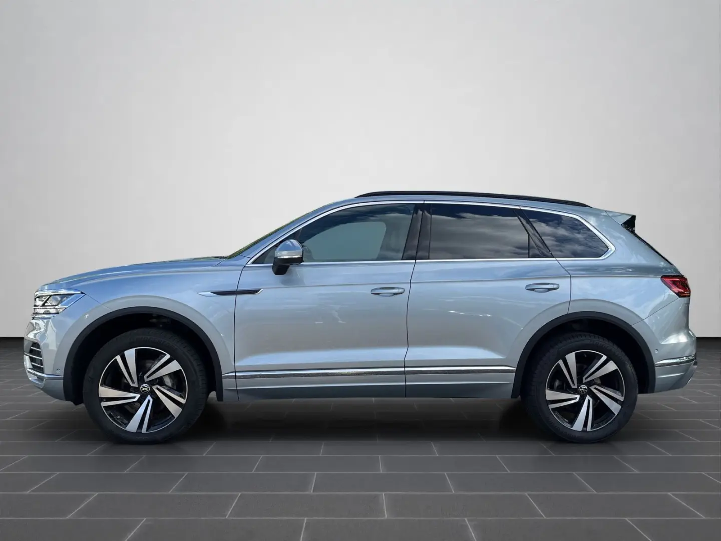 Touareg 3.0 TDI Elegance AHK Pano Luft HuD IQ St