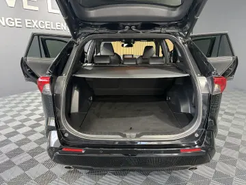 Toyota RAV4 2.5 Hybrid Lithium Black Edition CVT 5d