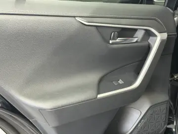 Toyota RAV4 2.5 Hybrid Lithium Black Edition CVT 5d