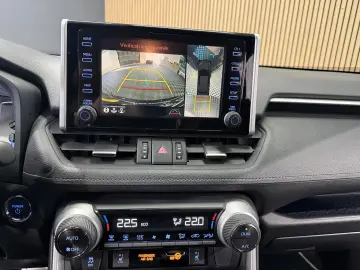 Toyota RAV4 2.5 Hybrid Lithium Black Edition CVT 5d