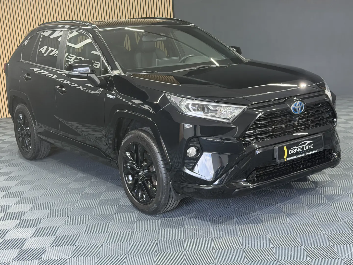 Toyota RAV4 2.5 Hybrid Lithium Black Edition CVT 5d