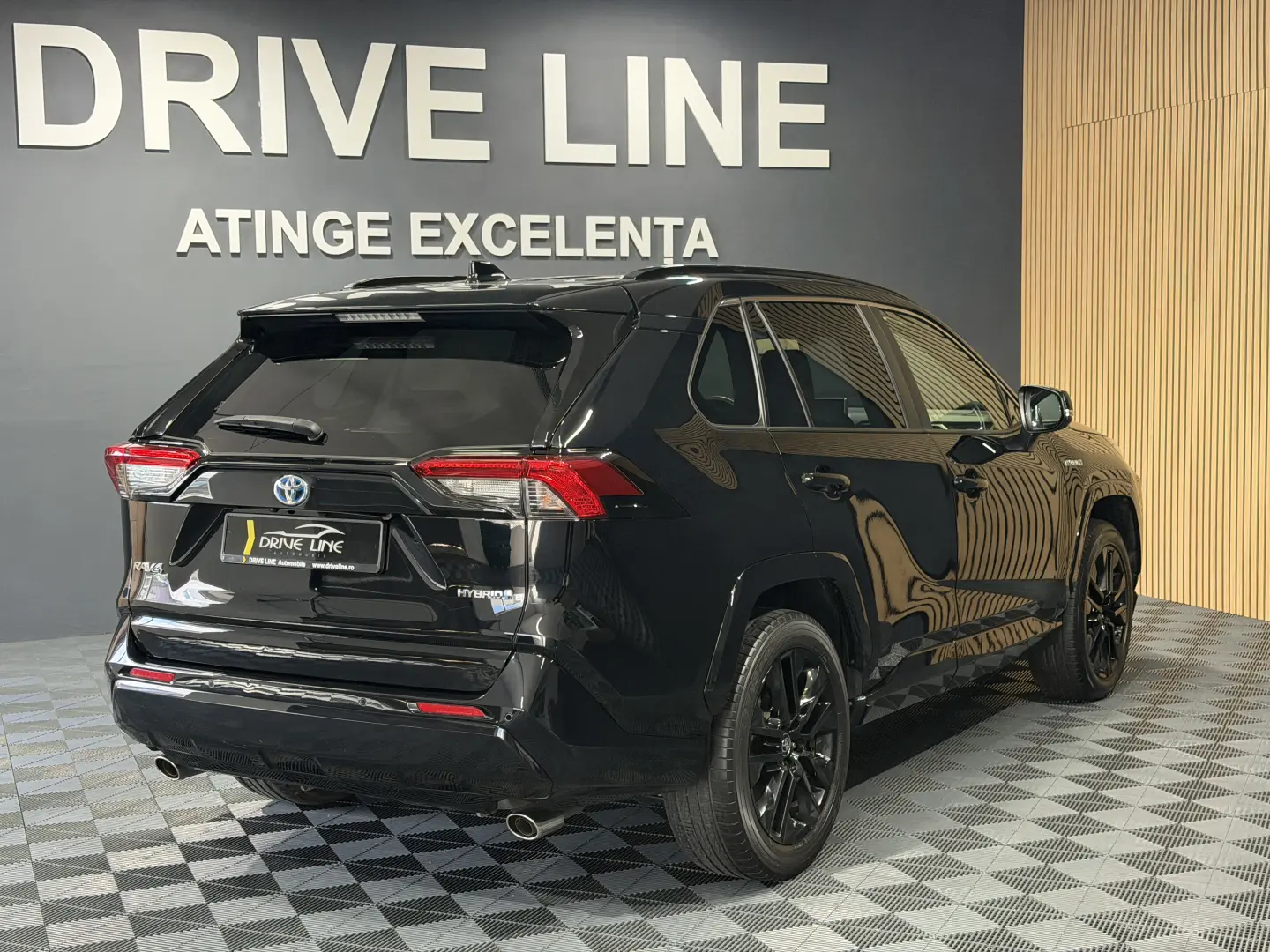 Toyota RAV4 2.5 Hybrid Lithium Black Edition CVT 5d