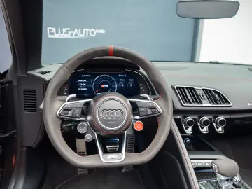 AUDI R8 SPYDER