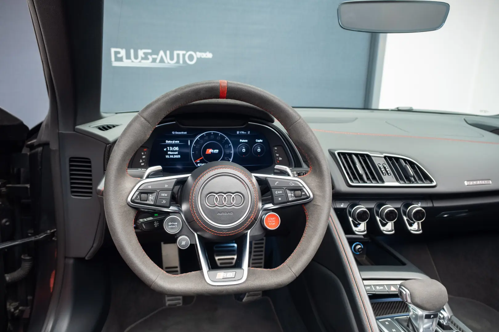 AUDI R8 SPYDER