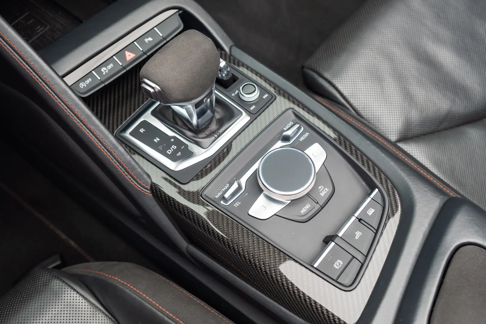 AUDI R8 SPYDER
