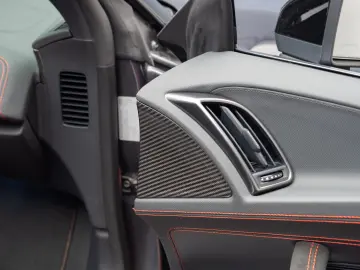 AUDI R8 SPYDER