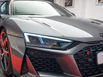 AUDI R8 SPYDER