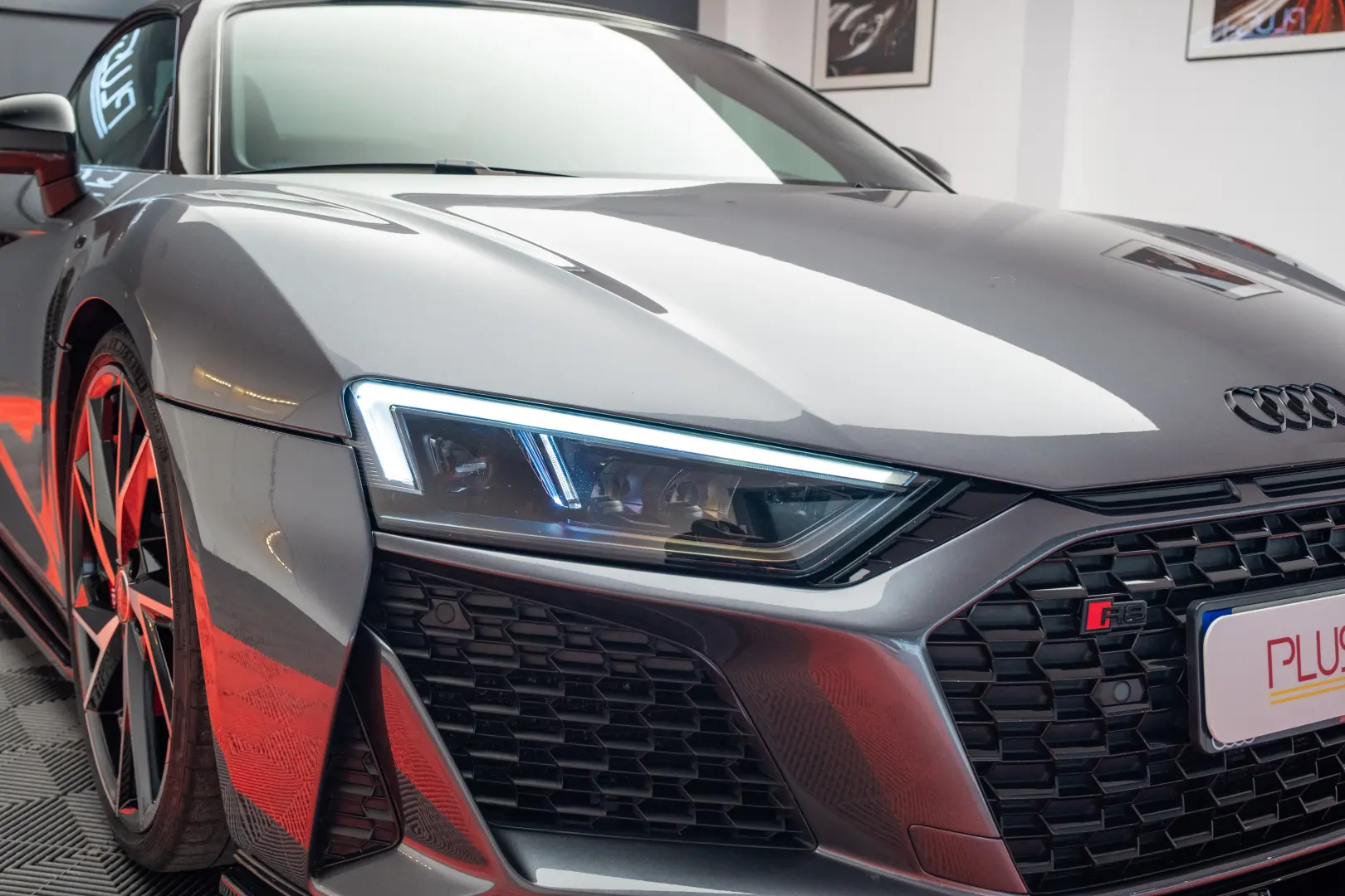 AUDI R8 SPYDER