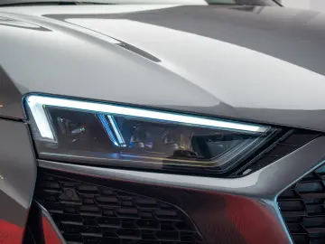 AUDI R8 SPYDER