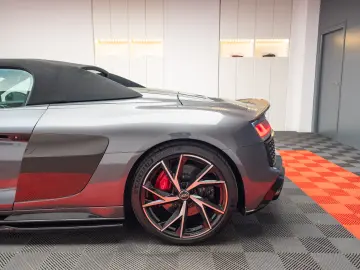 AUDI R8 SPYDER