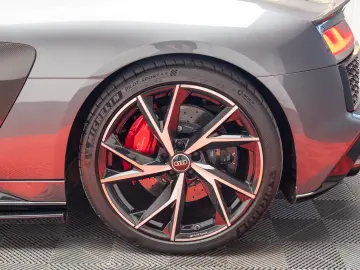 AUDI R8 SPYDER