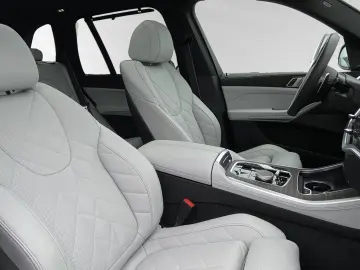 X5 xDrive50e M Sport Pro AHK Pano LC-Prof.