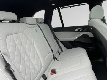 X5 xDrive50e M Sport Pro AHK Pano LC-Prof.