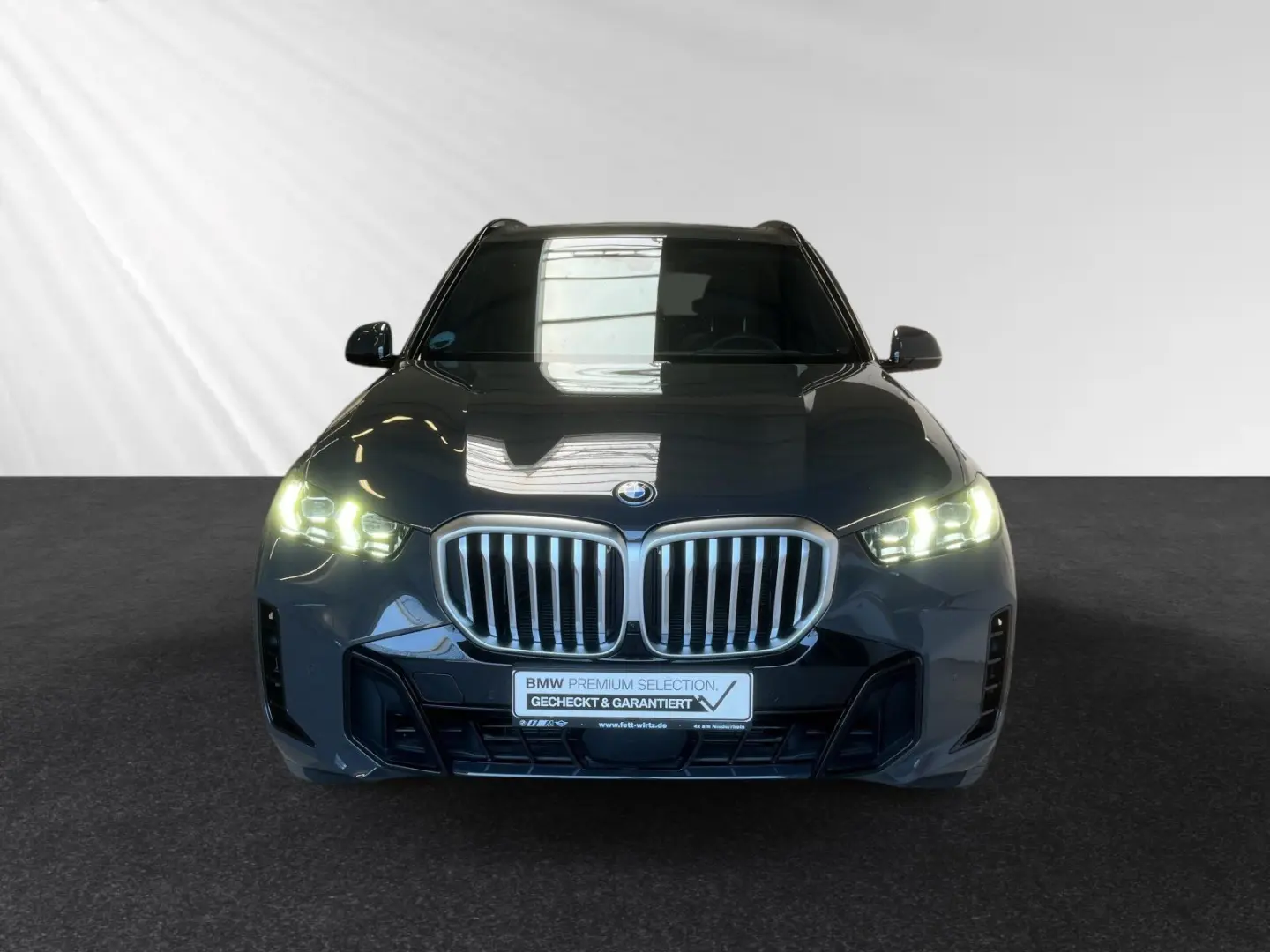 X5 xDrive50e M Sport B&W SkyLounge UPE 127.569 -