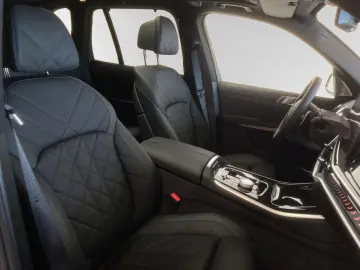 X5 xDrive50e M Sport B&W SkyLounge UPE 127.569 -