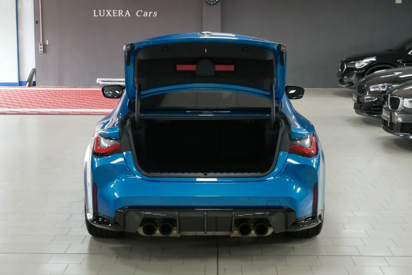 M4 Coupe Competition Individual Carbon Schale HK