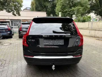 XC90 T8 Ultra Bright