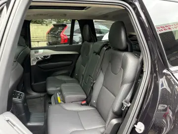 XC90 T8 Ultra Bright