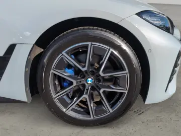 M440i xDrive HK HIFI PARKING ASSISTANT