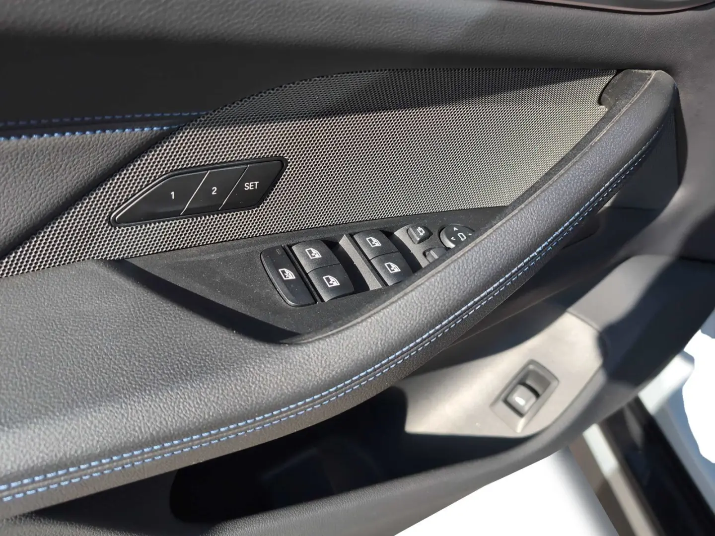 M440i xDrive HK HIFI PARKING ASSISTANT