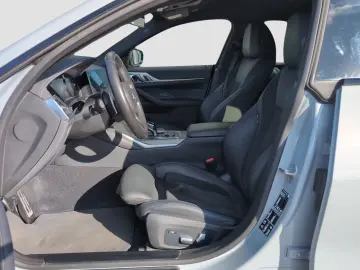 M440i xDrive HK HIFI PARKING ASSISTANT