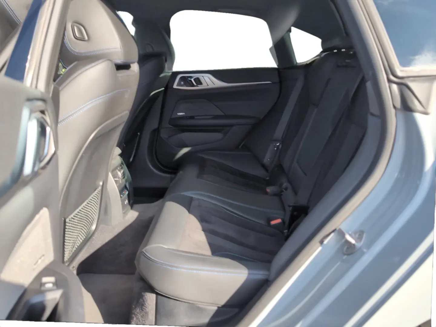 M440i xDrive HK HIFI PARKING ASSISTANT