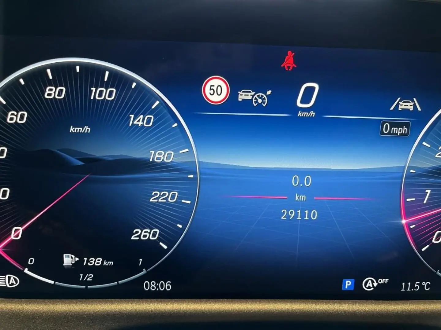 E 200 AMG  Night Navi Distronic Kamera MBUX Ambi