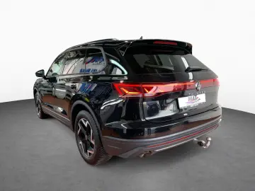 Touareg 3.0 TDI DSG 4M LED KAMERA AHK LUFT ACC