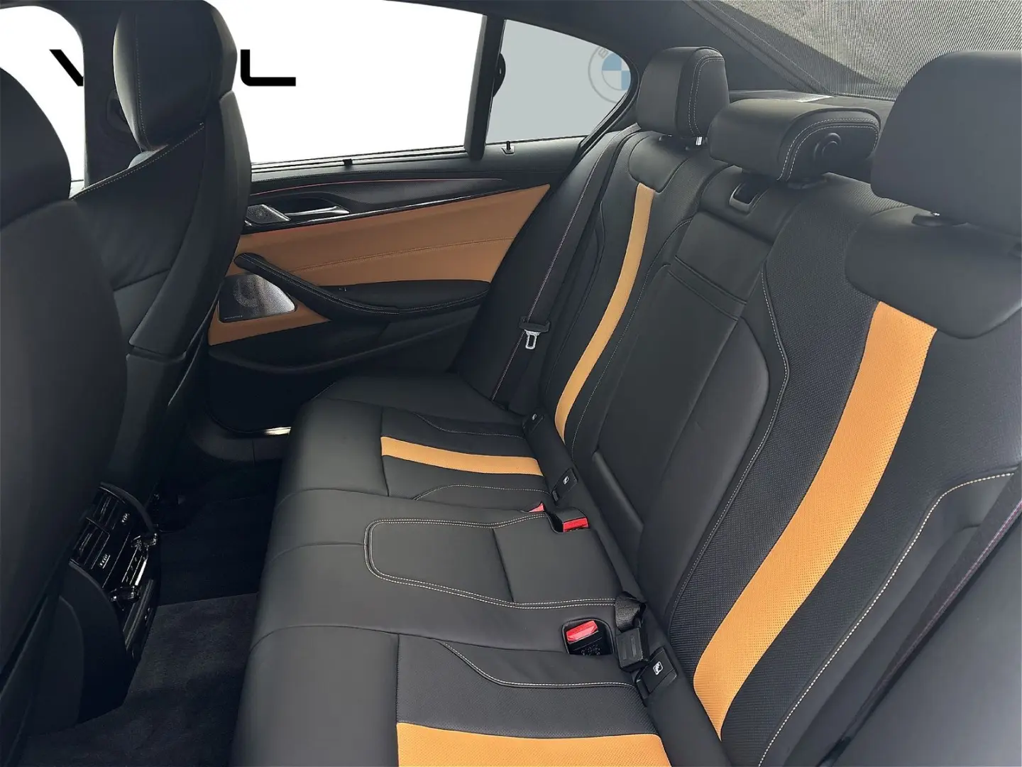 M5 Limousine Driver`s Package Laserlicht Bowers&