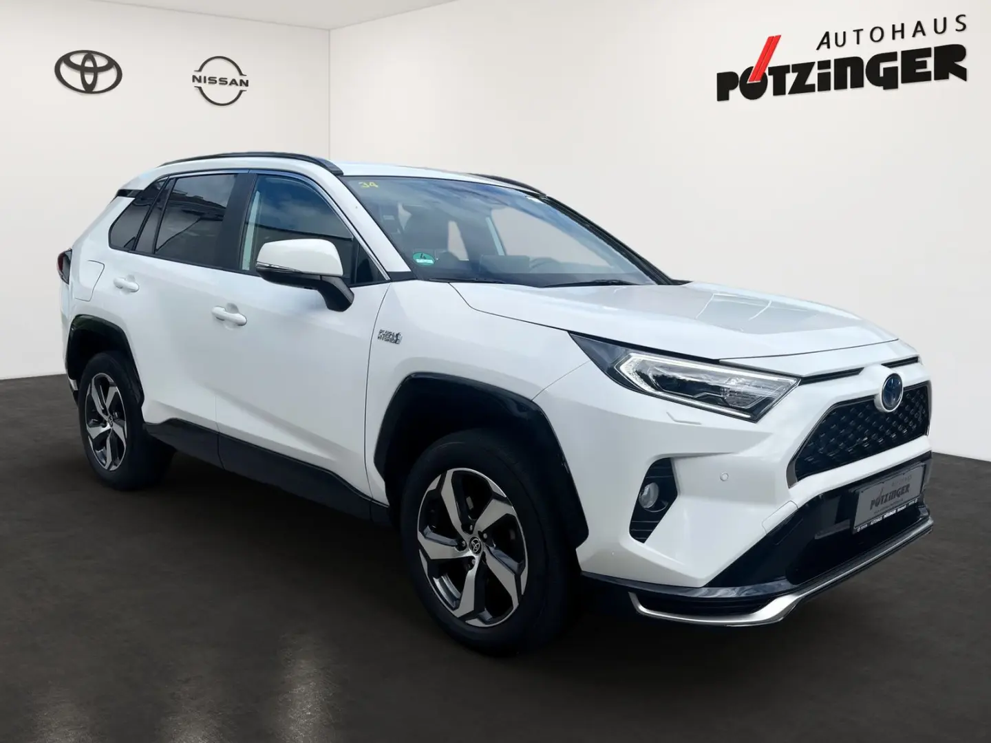 RAV 4 2.5 Plug-in Hybrid 4x4 Technik Nav LED AHK