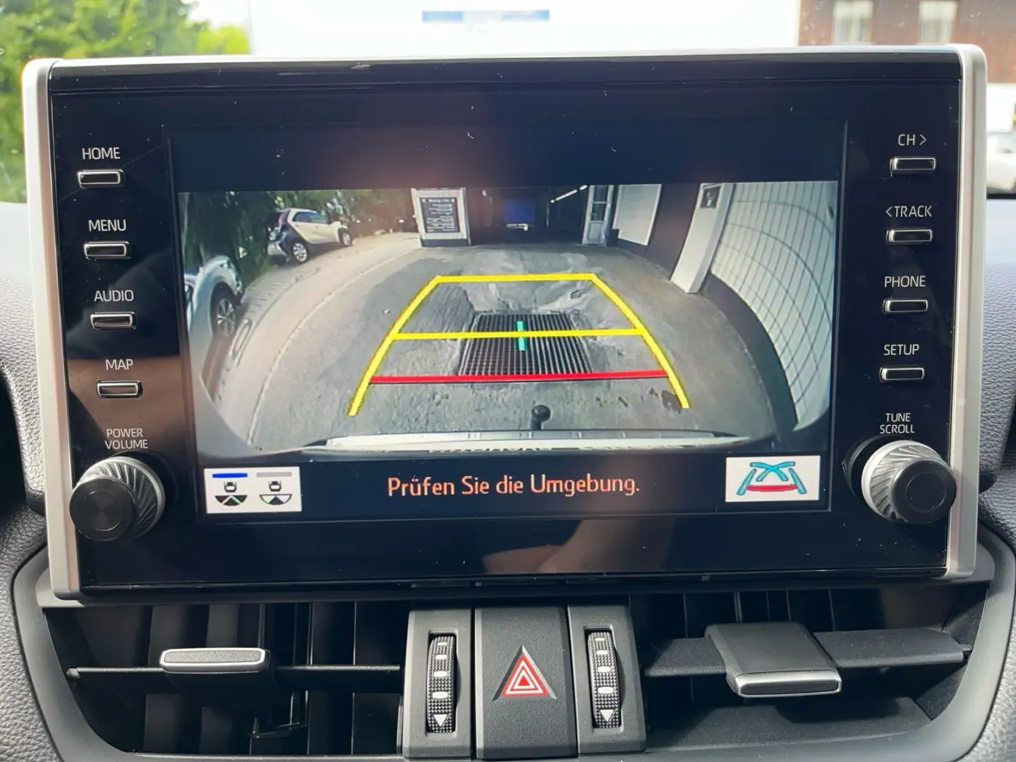 RAV 4 2.5 Plug-in Hybrid 4x4 Technik Nav LED AHK