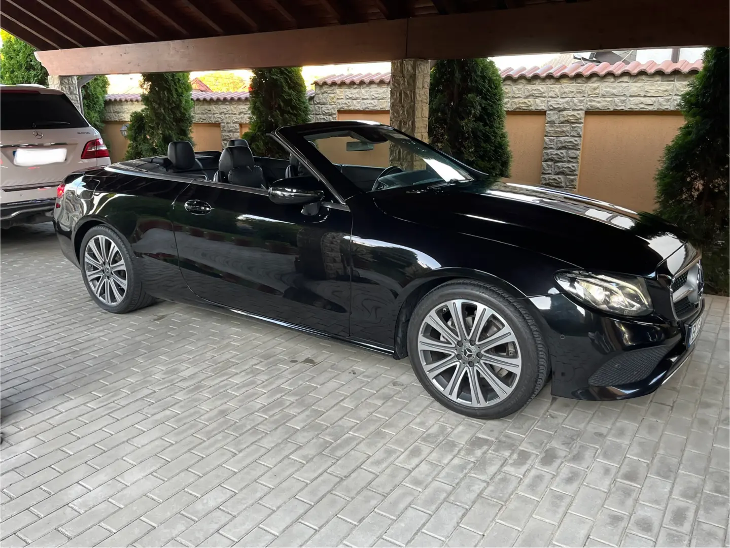 Mercedes-Benz E 200