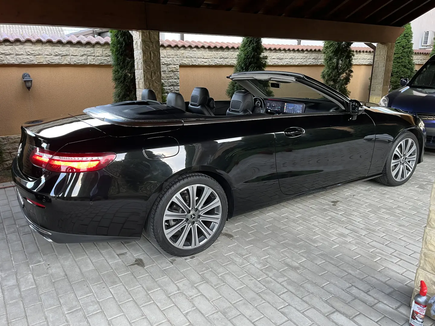 Mercedes-Benz E 200