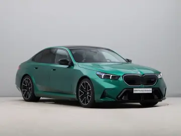 M5 Sedan